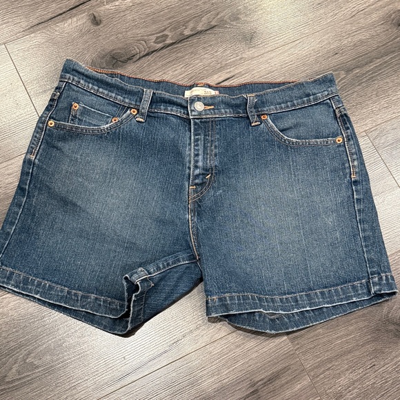 🩷Levi's 515 Women's Blue Jean Shorts Summer Classic Comfortable Stylish - Picture 7 of 7